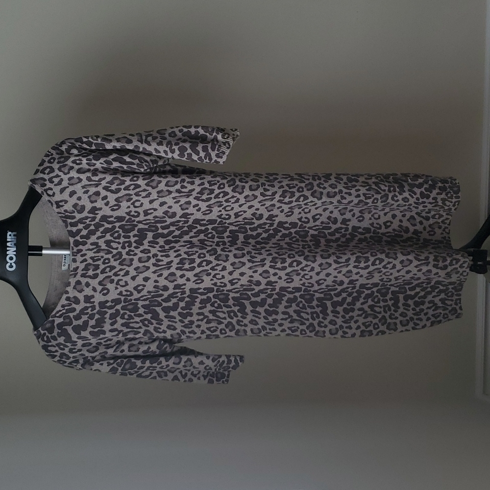 Old navy grey leopard print sweater dress in size medium